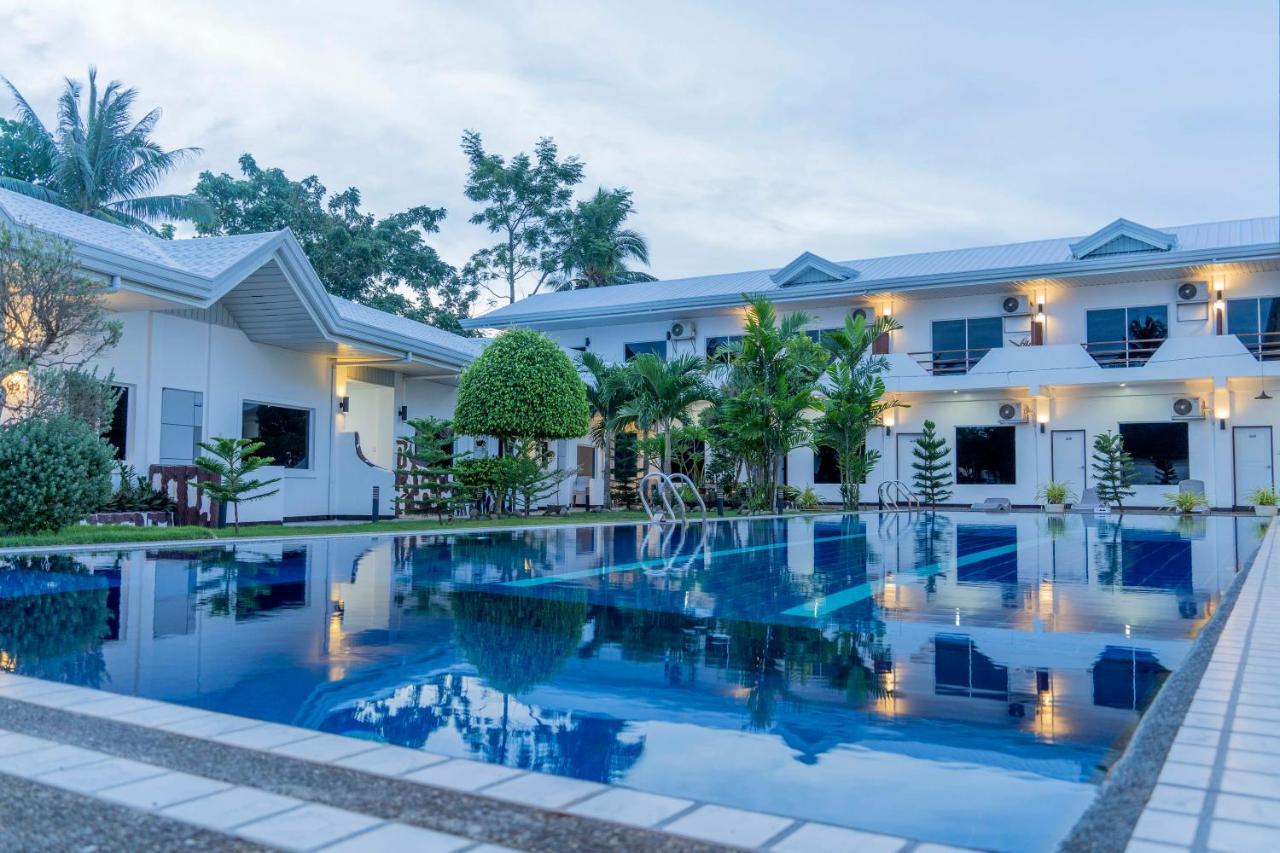 Adela Resort Panglao Exterior foto