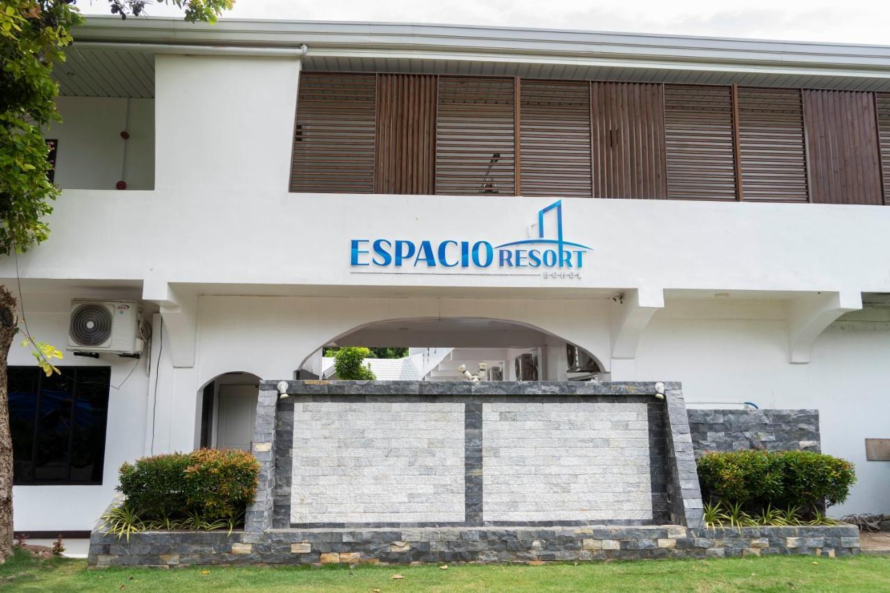 Adela Resort Panglao Exterior foto